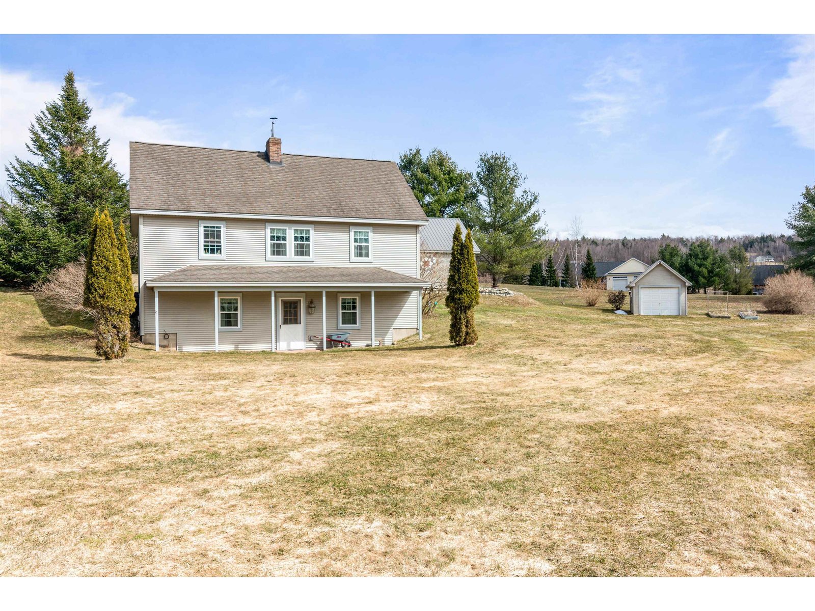 32 Paradis Lane