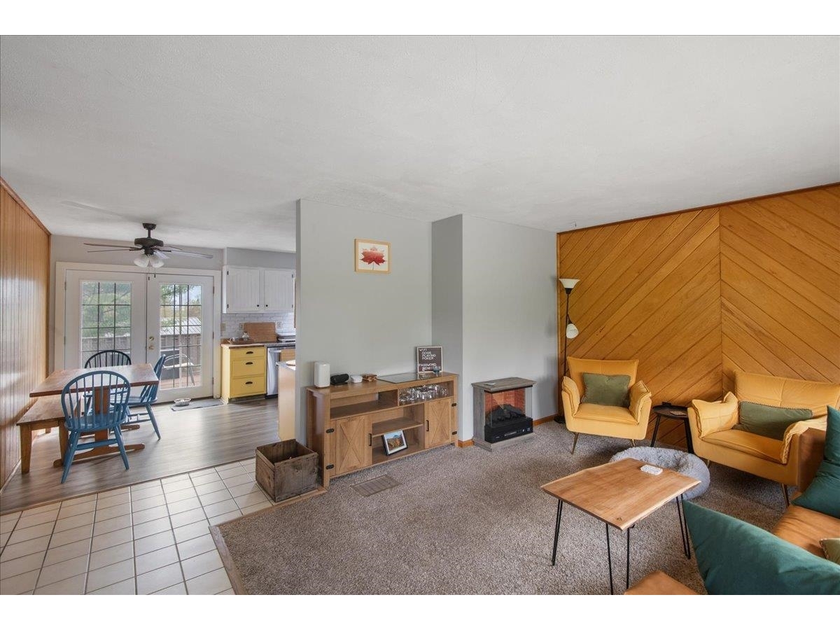 32 Poker Hill Road