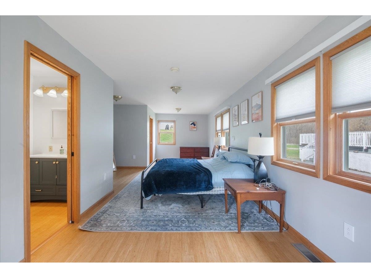 32 Poker Hill Road
