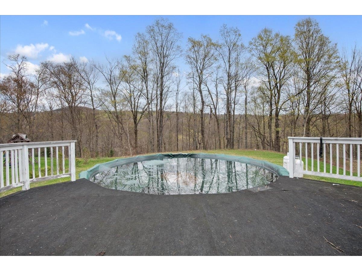 32 Poker Hill Road