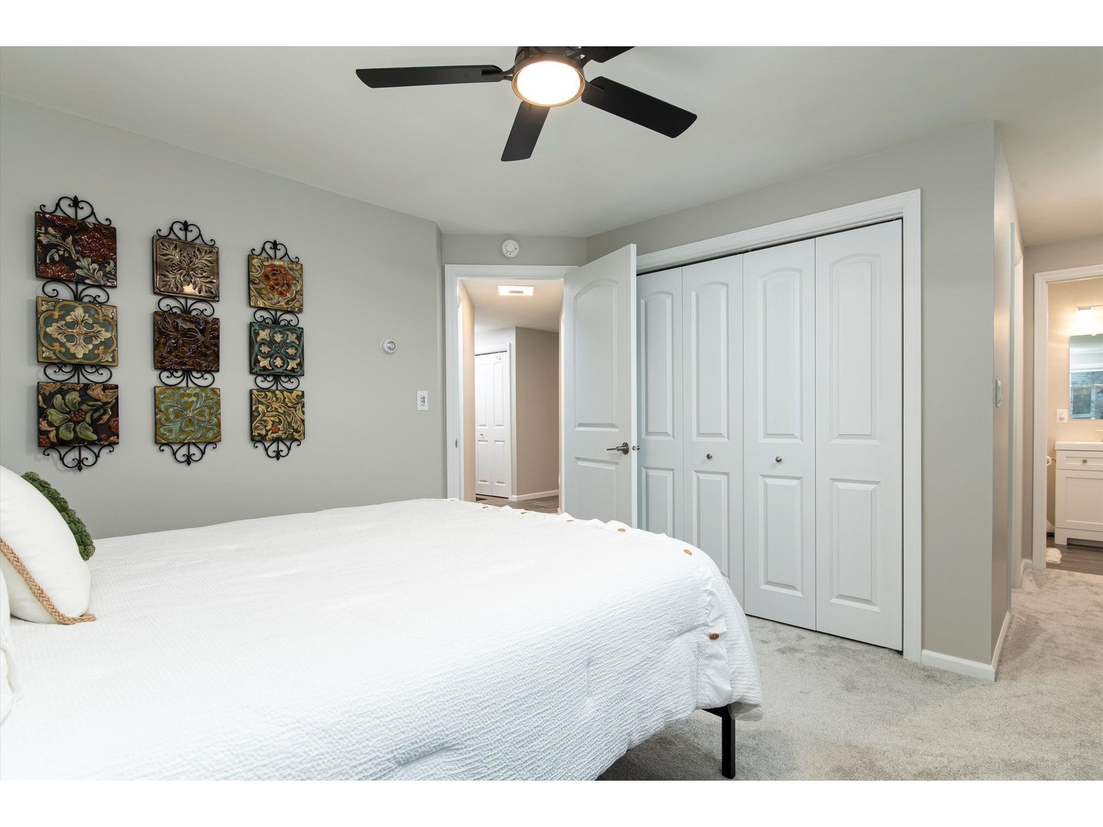 32 Route 103 South, Unit F1