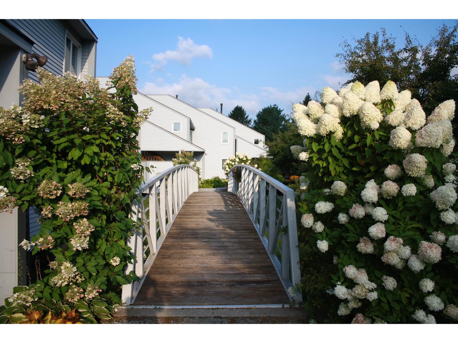 32 Route 103 South, Unit F1