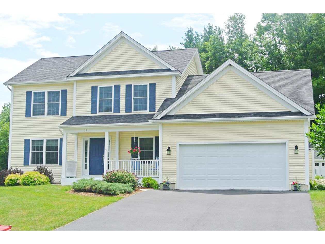 32 Sidesaddle Drive