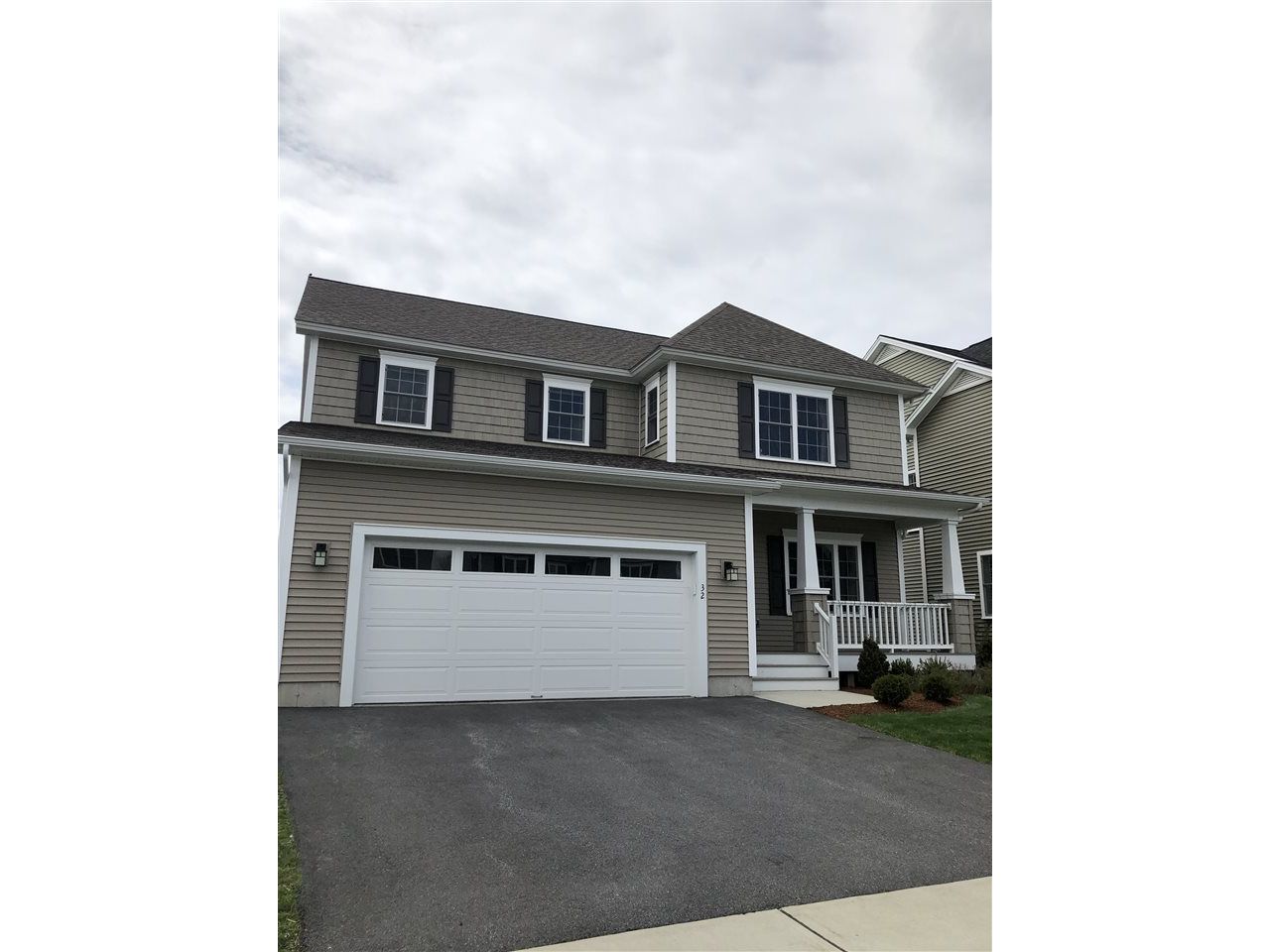 32 Sommerfield Avenue