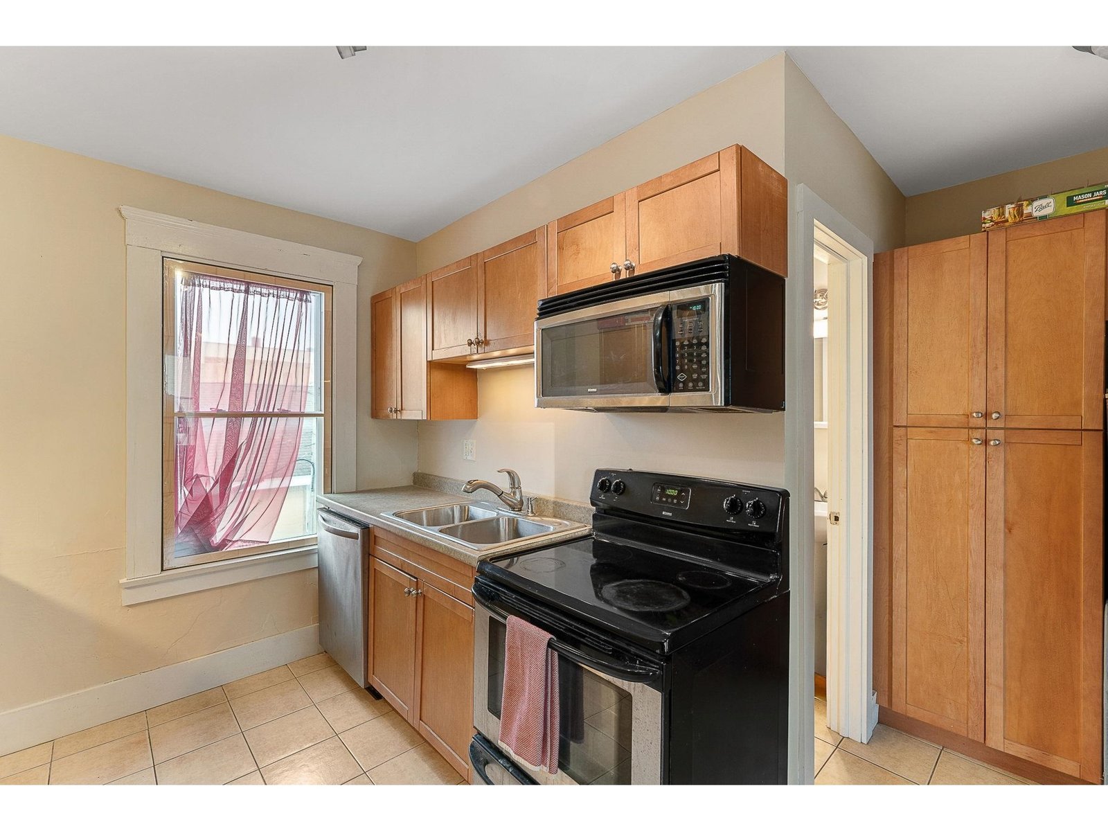 32 South Main Street, Unit 9