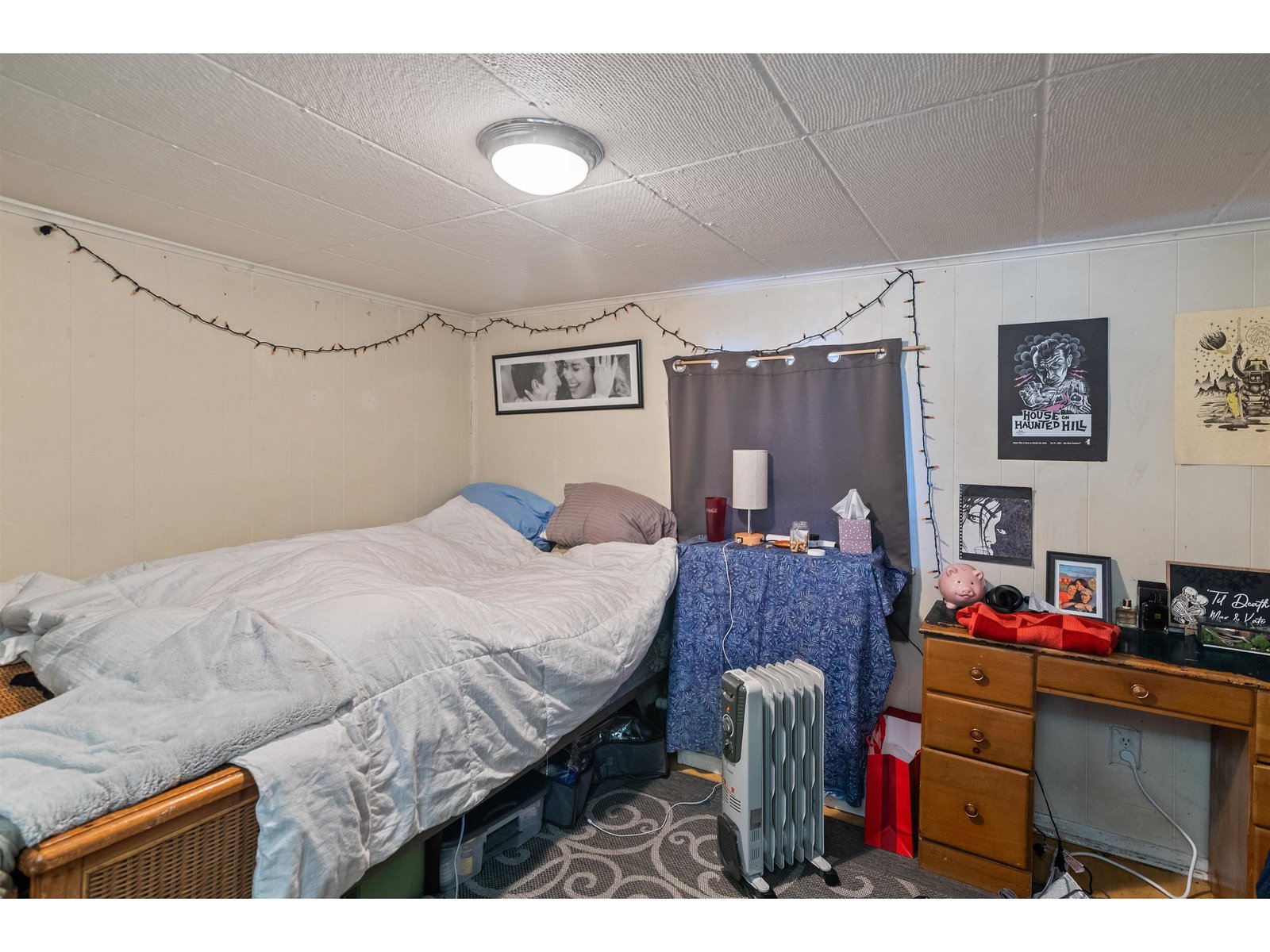 Bedroom #1 (1st Level)