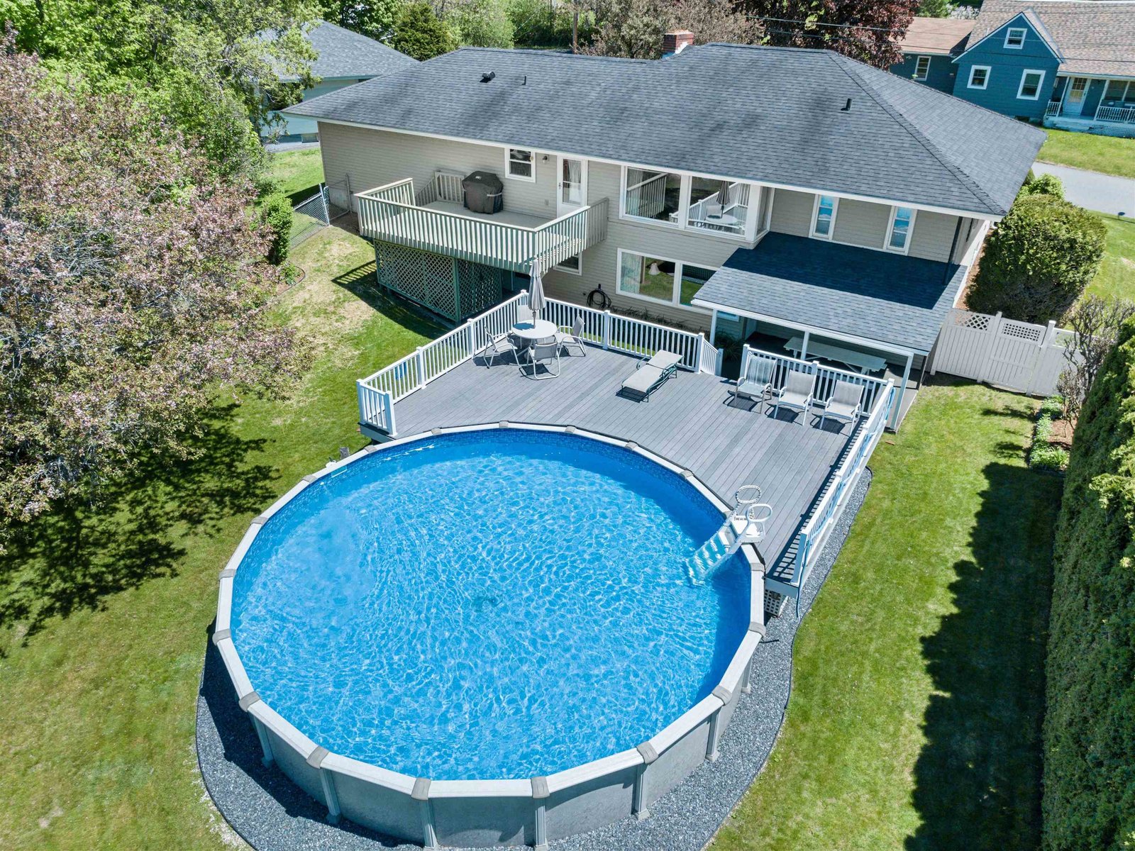 32 Waterman Street