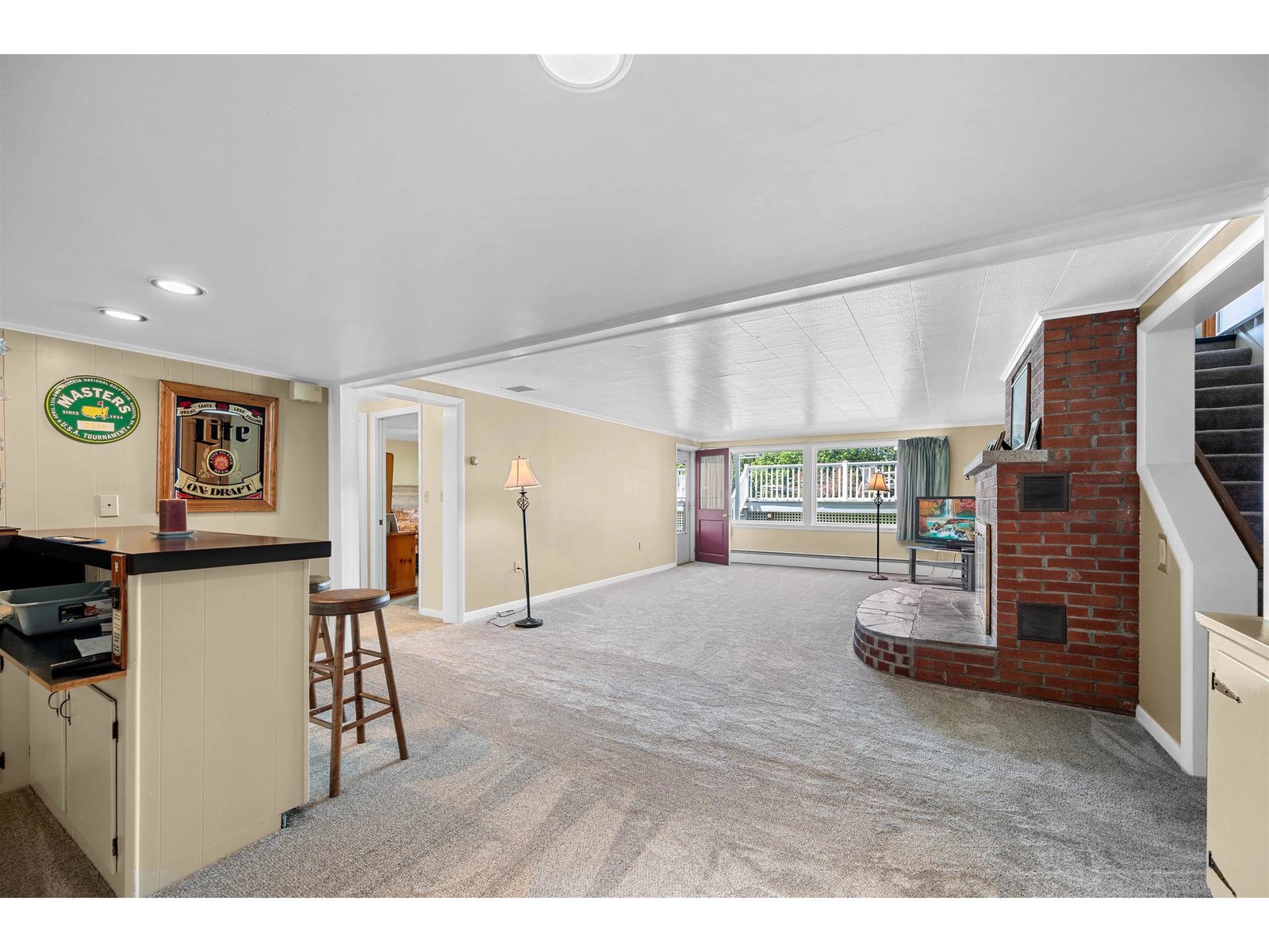 32 Waterman Street