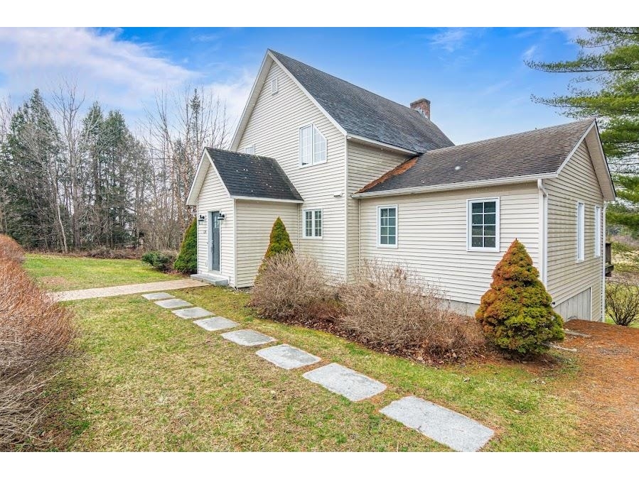 320 Sun Valley Road