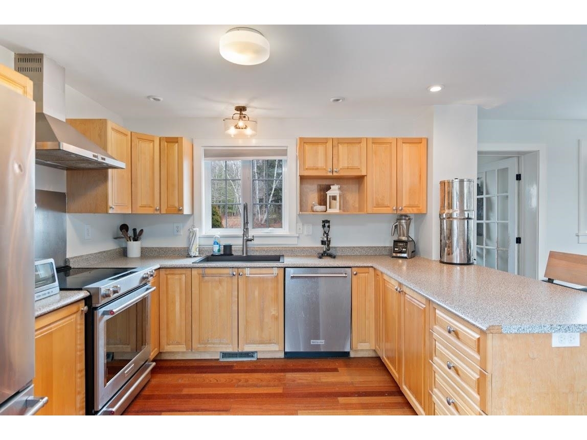 320 Sun Valley Road
