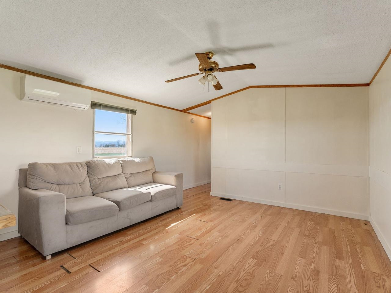 320 Town House Road
