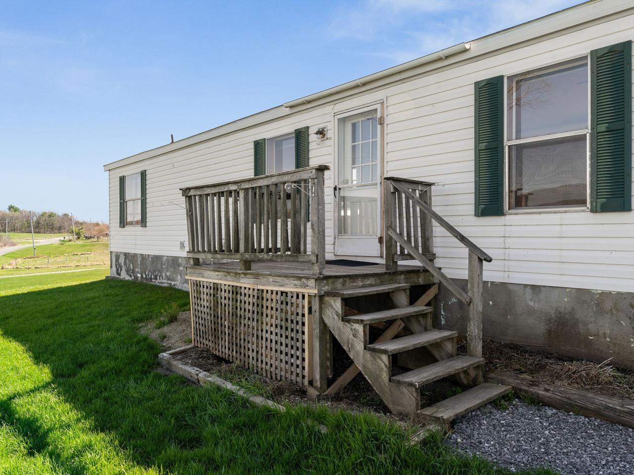 320 Town House Road