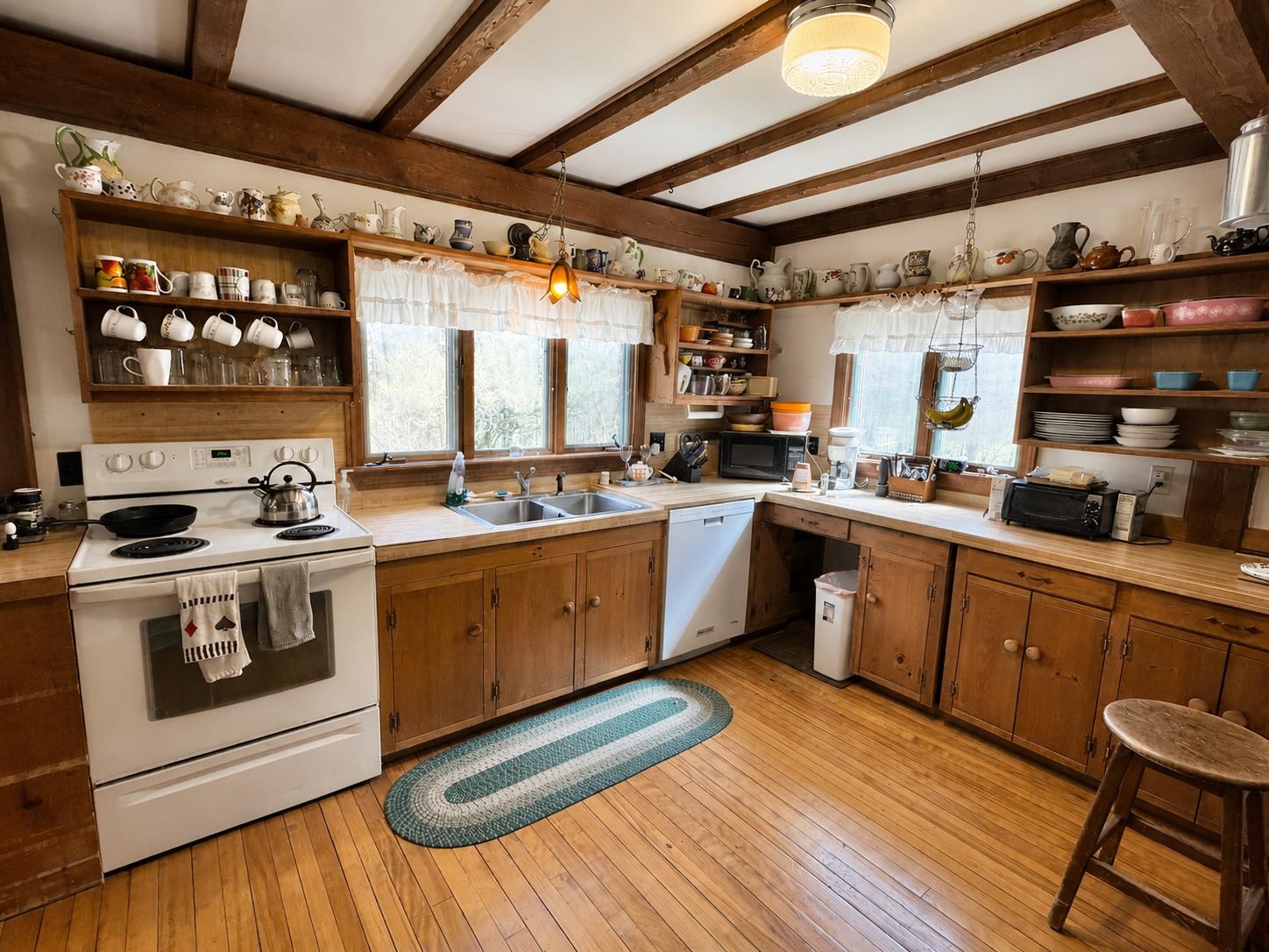 3200 Shadow Lake Road