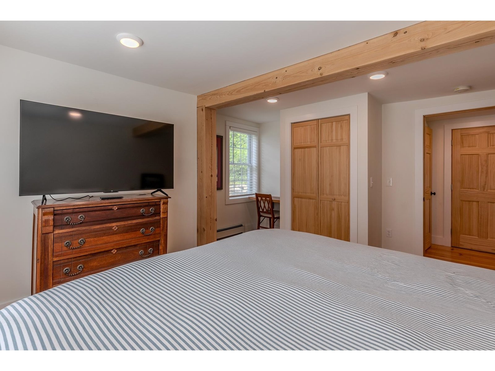 3208 Green Mountain Turnpike
