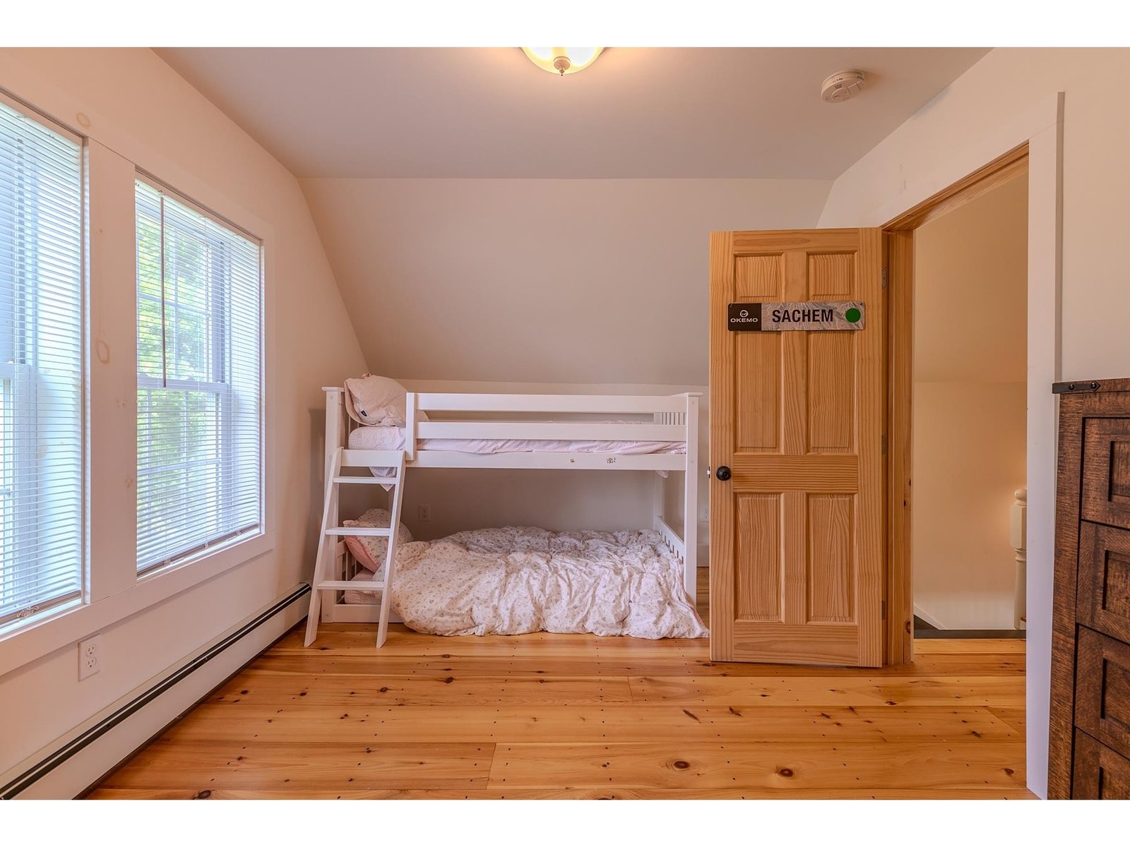3208 Green Mountain Turnpike