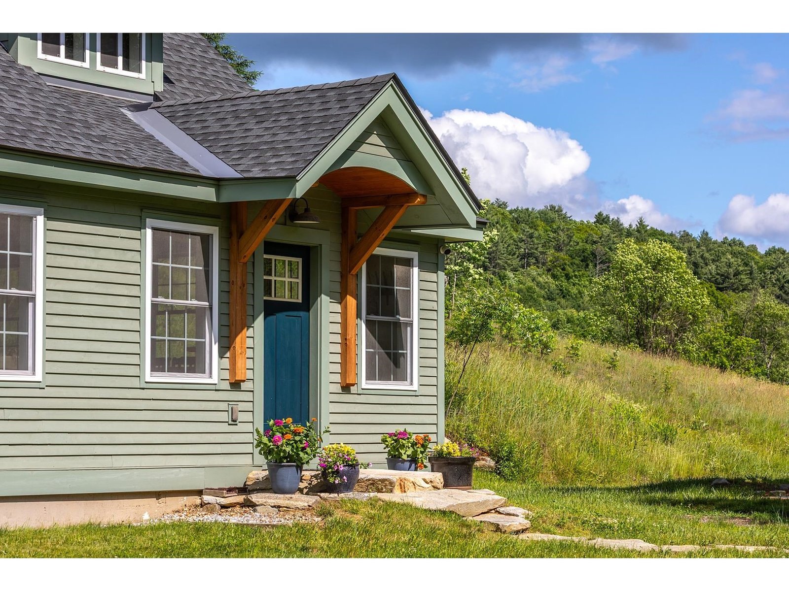 3208 Green Mountain Turnpike