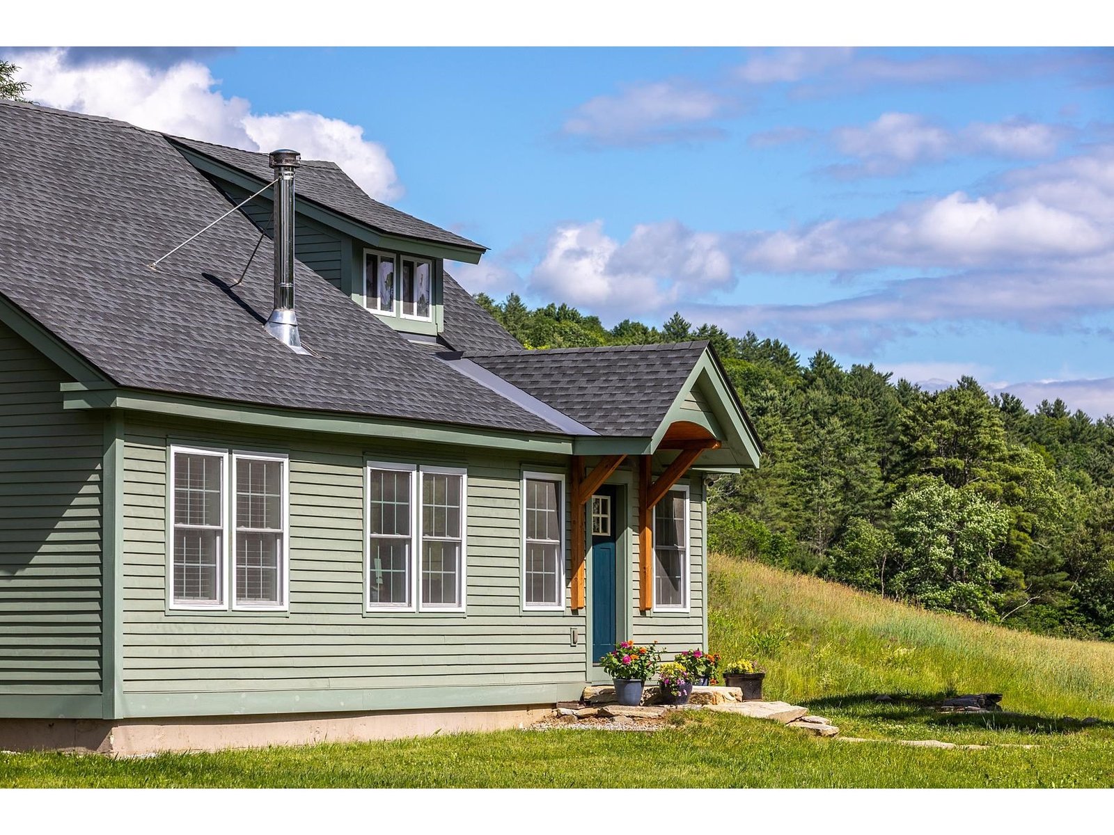 3208 Green Mountain Turnpike