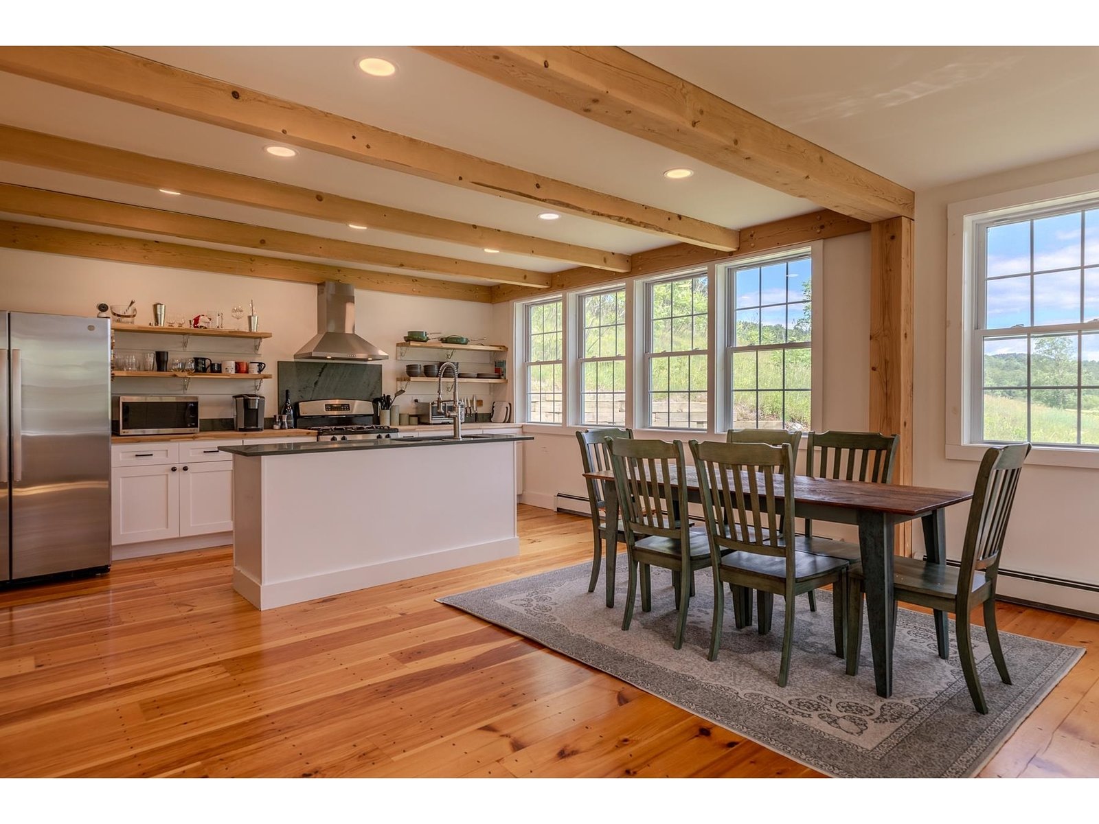 3208 Green Mountain Turnpike