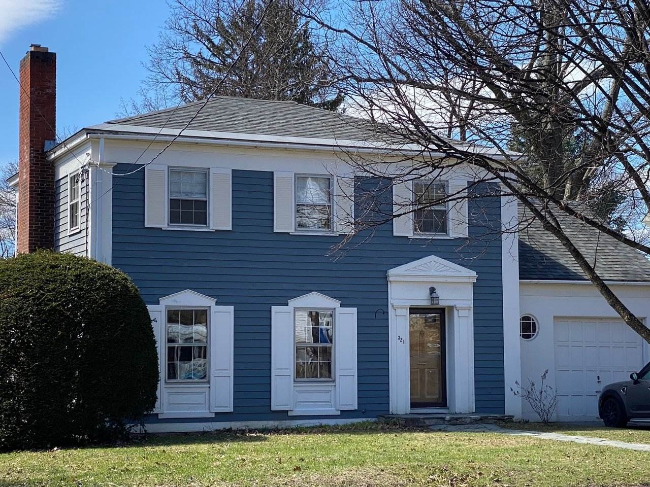321 South Willard Street