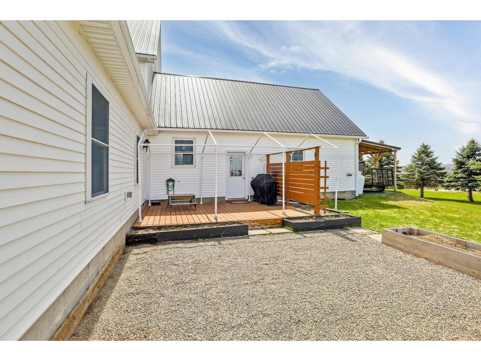 322 Petit Road