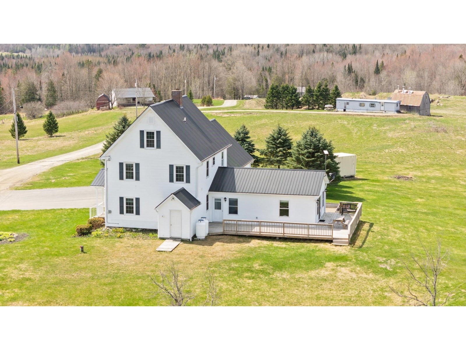 322 Petit Road