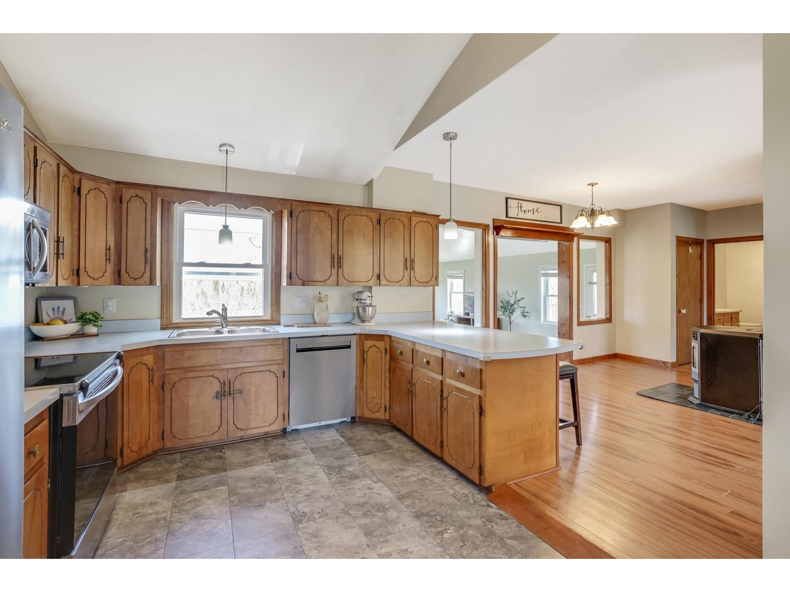 322 Petit Road