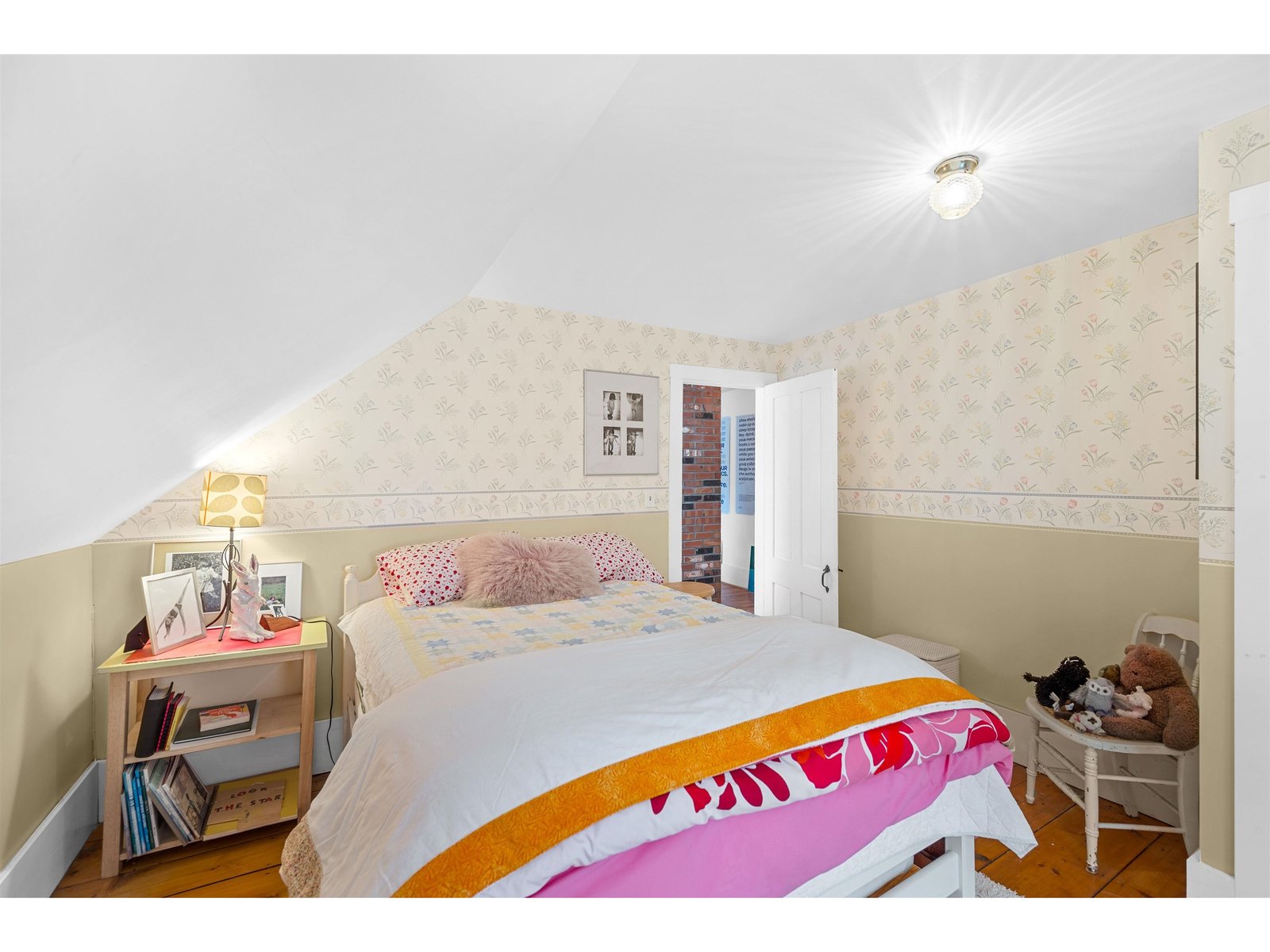 323 Calais Road