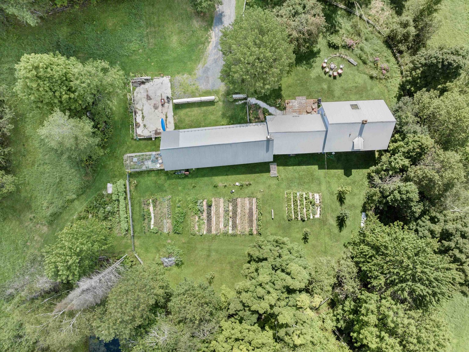 323 Calais Road