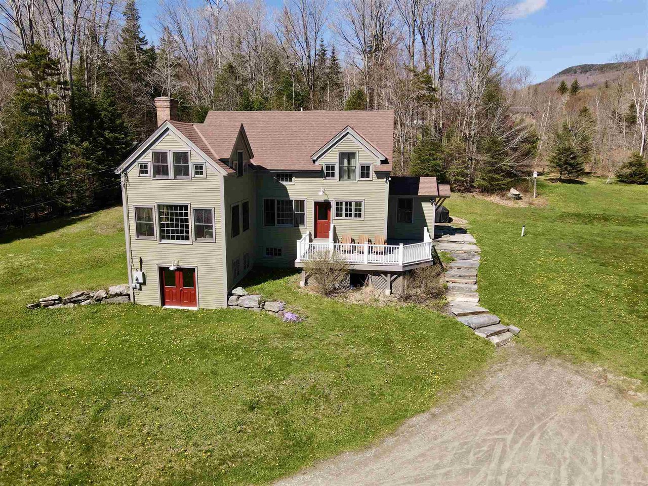 3237 Plunkton Road