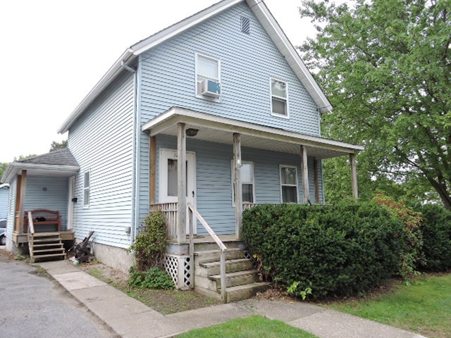 324 Lake Street