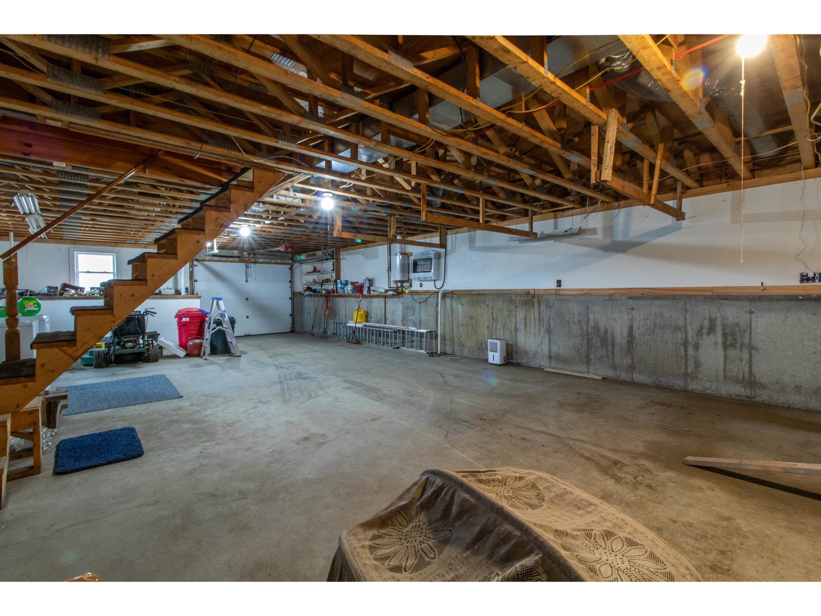 324 Lakeshore Drive