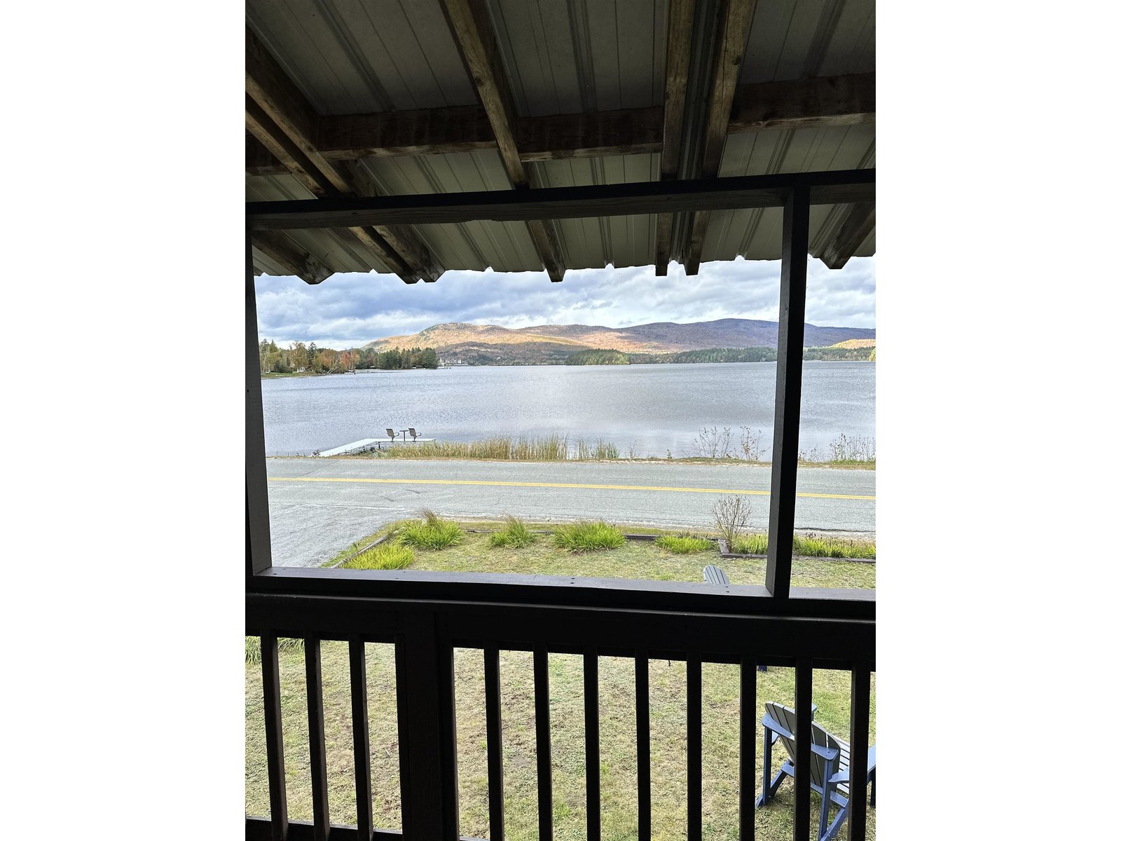324 Lakeshore Drive
