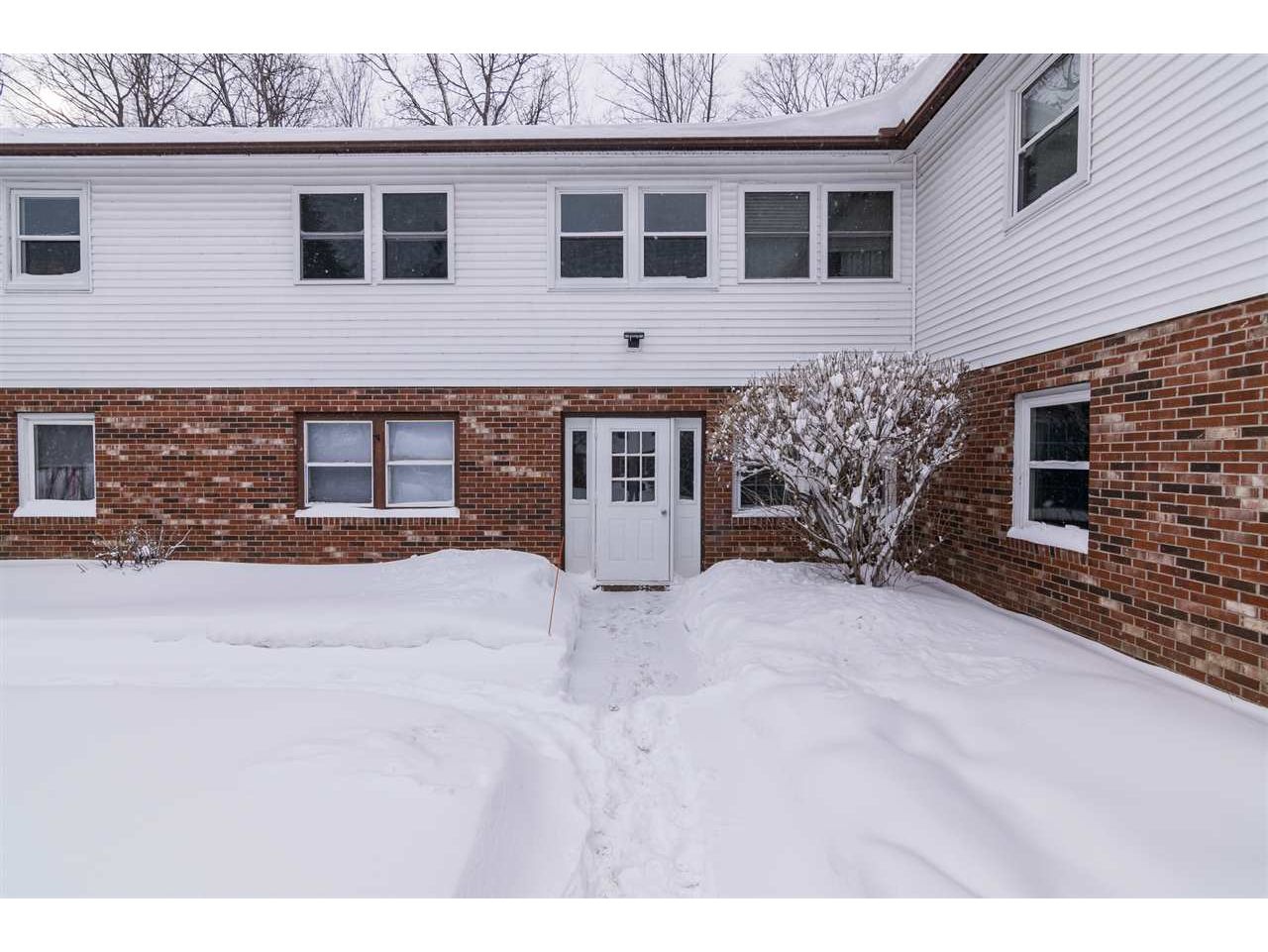 324 Sherwood Square