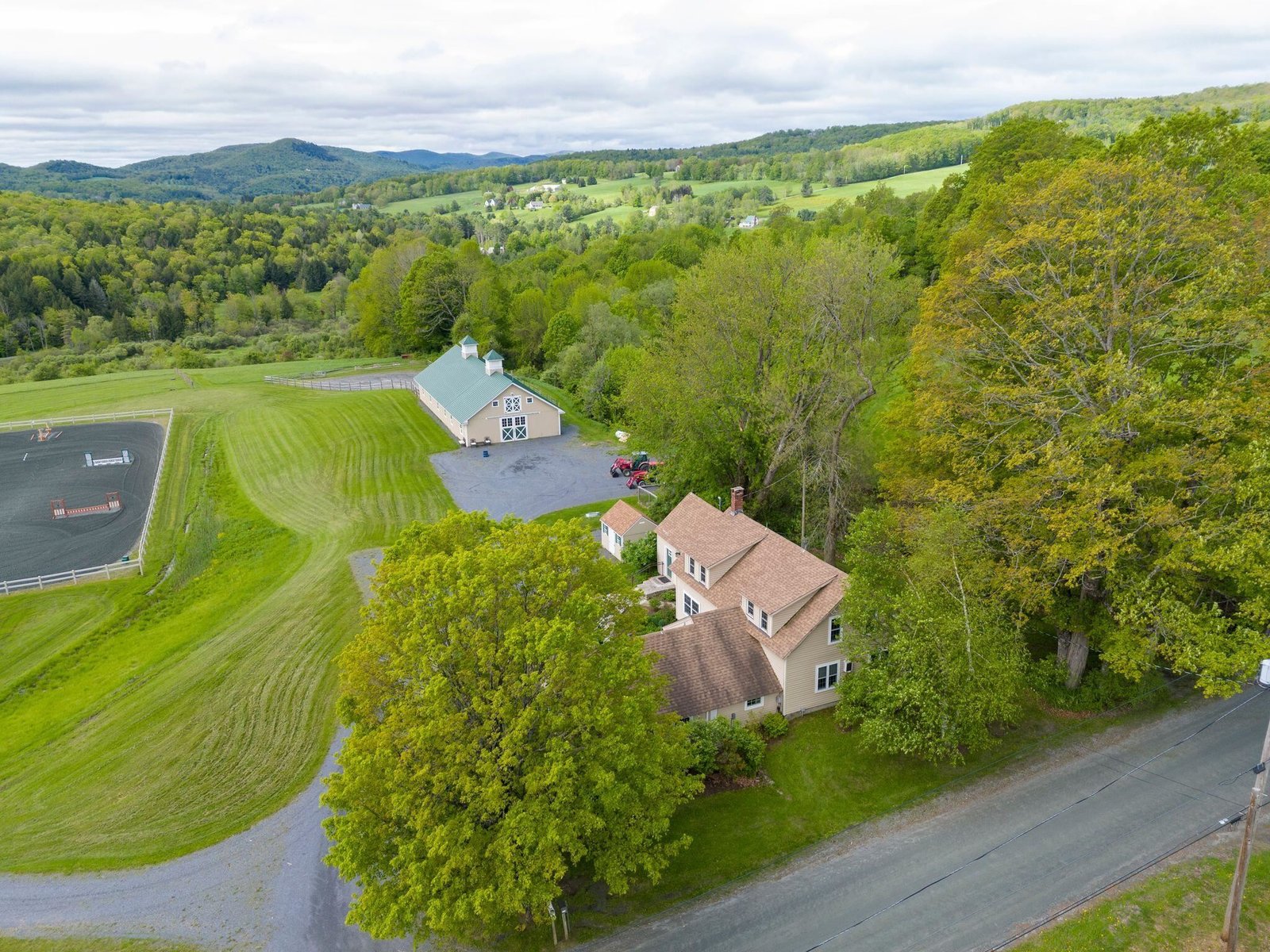 325 Cemetery Road