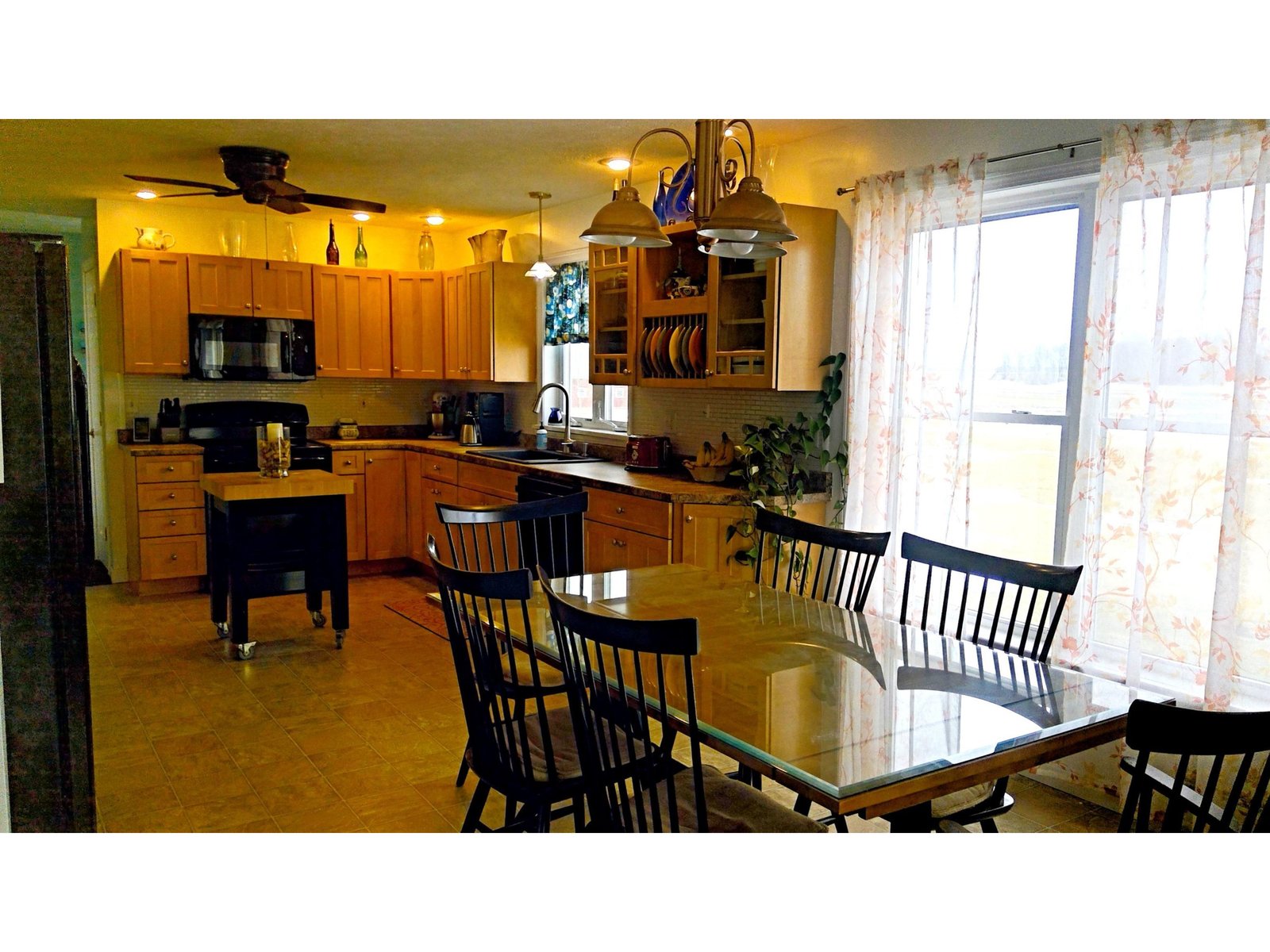 325 Maquam Shore Road, Swanton