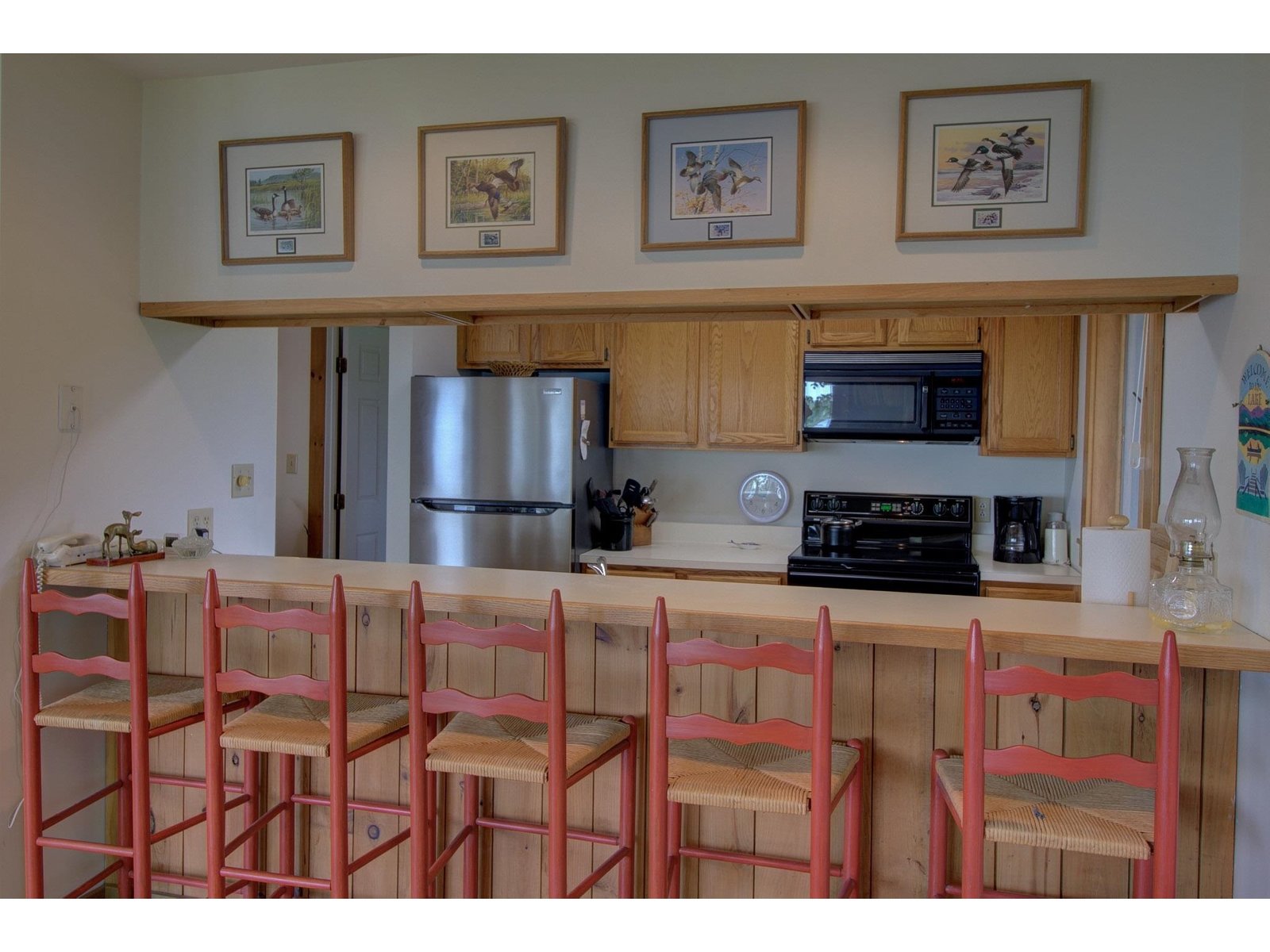 325 Oakridge Lane