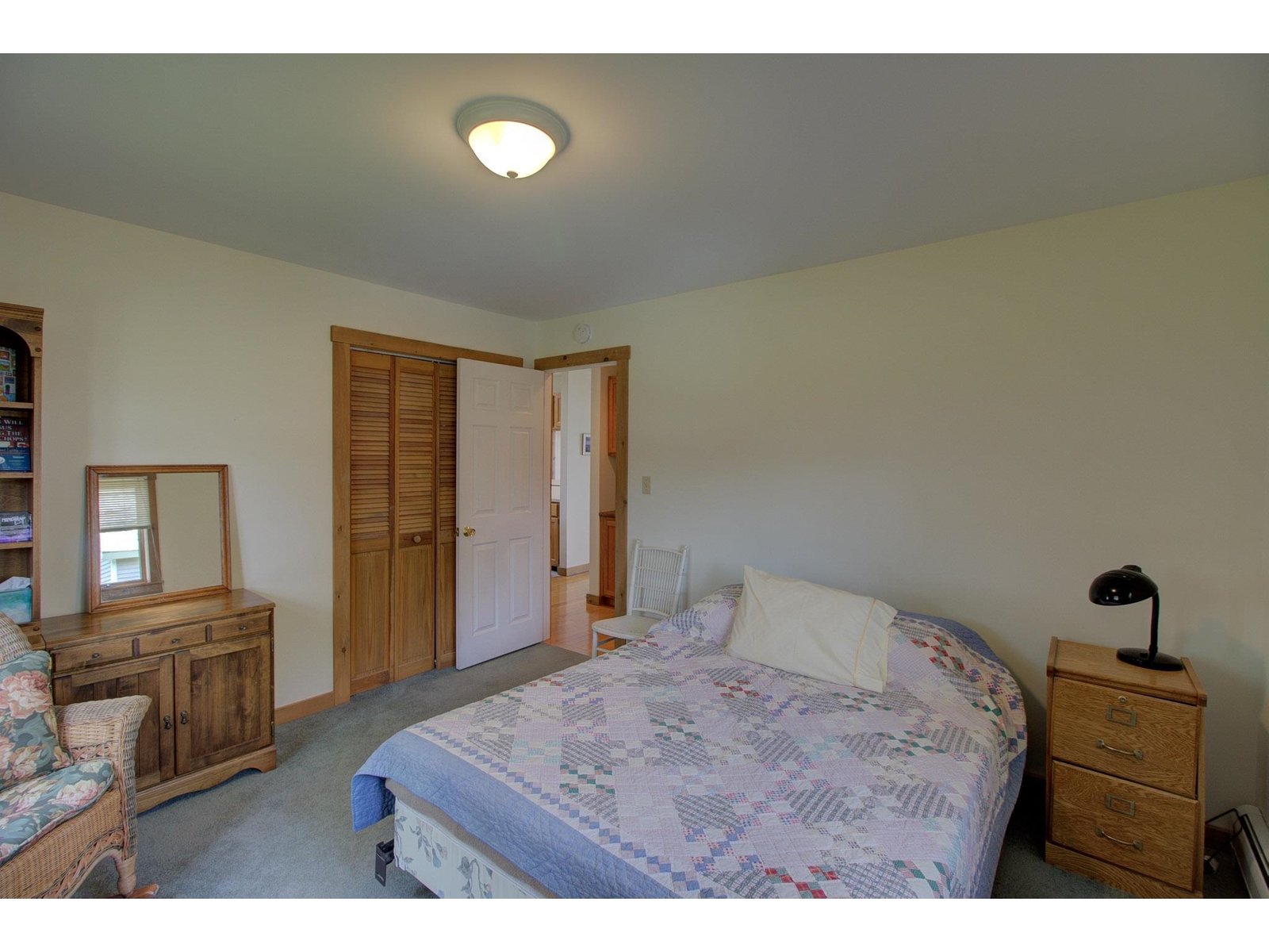 325 Oakridge Lane