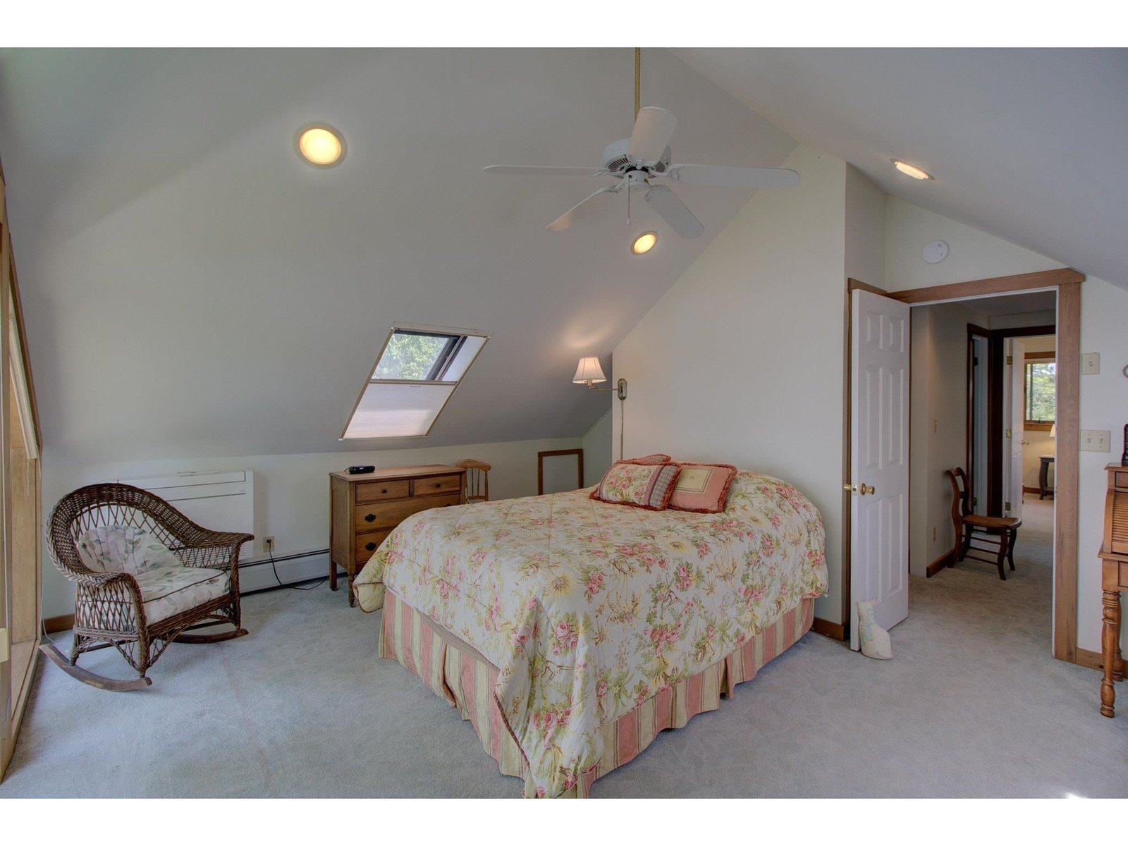 325 Oakridge Lane