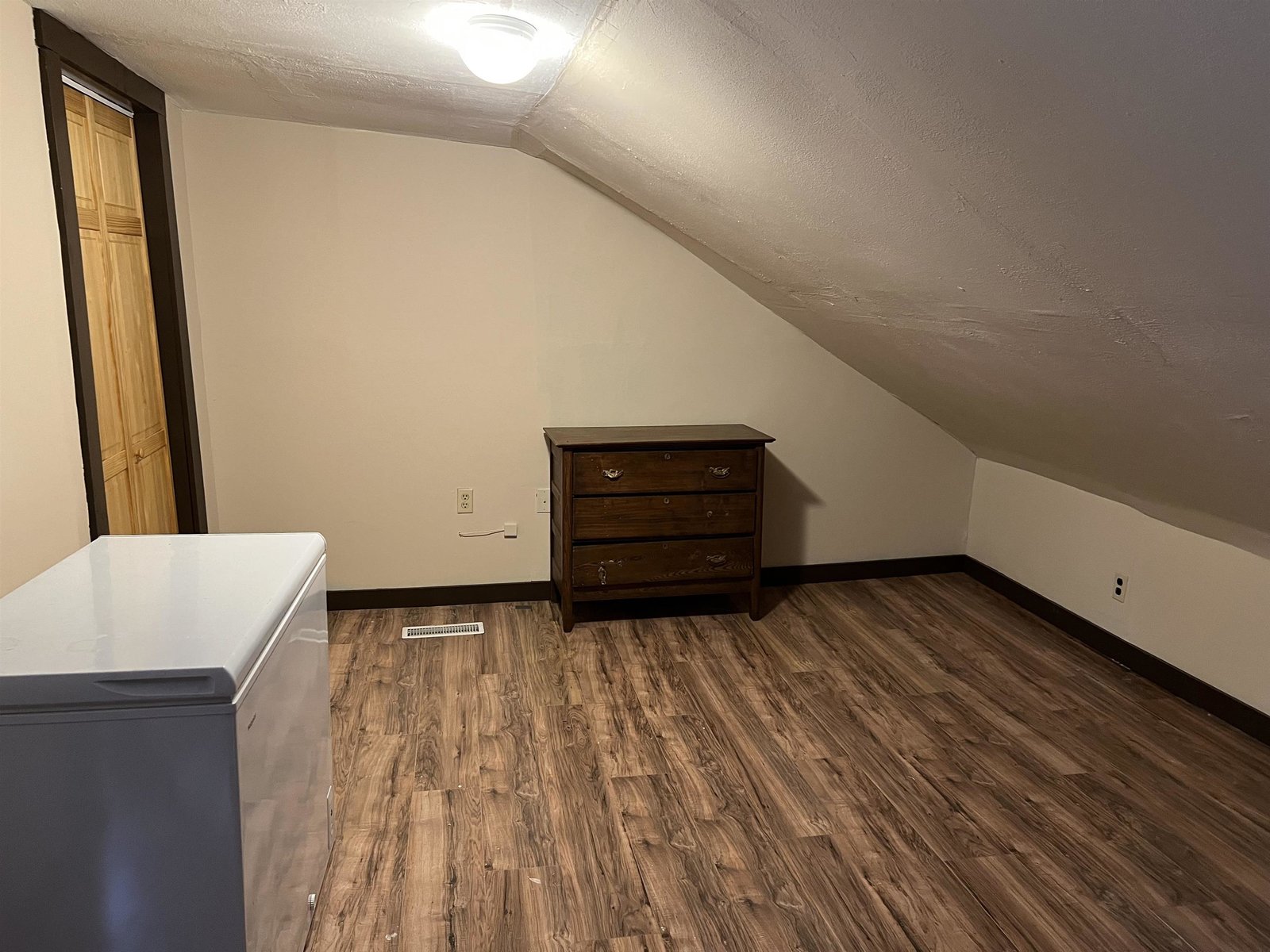 Bonus room