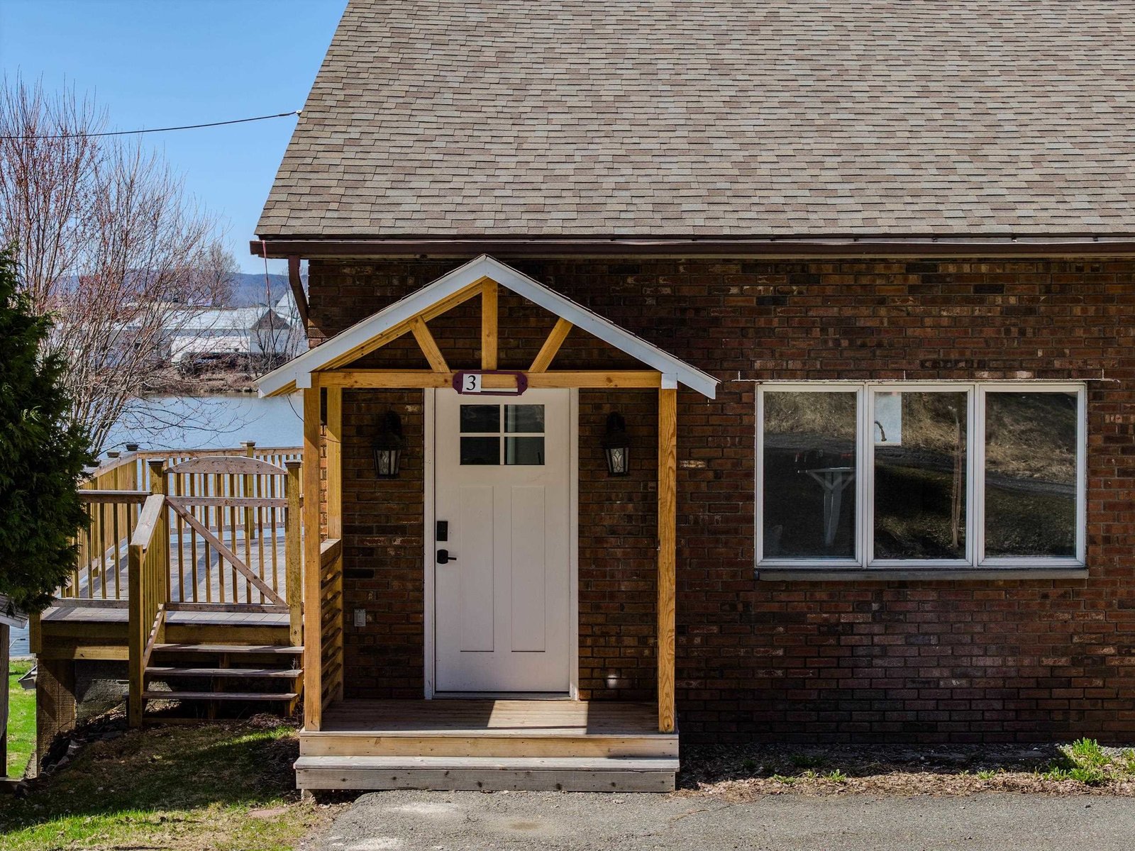 326 Glen Road