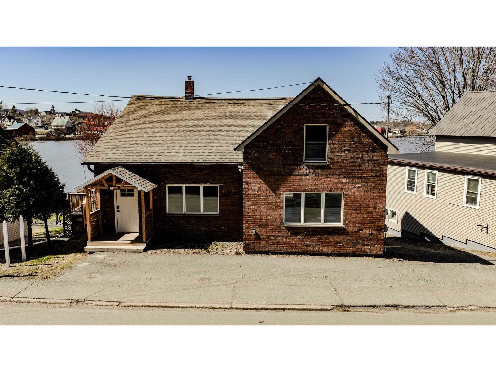 326 Glen Road