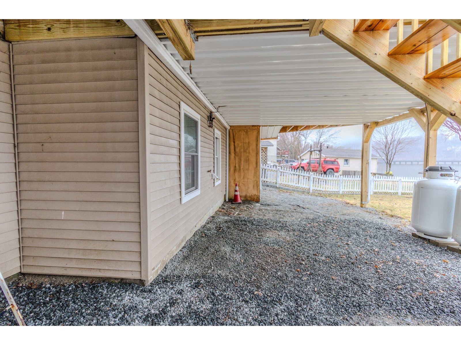 326 Glen Road