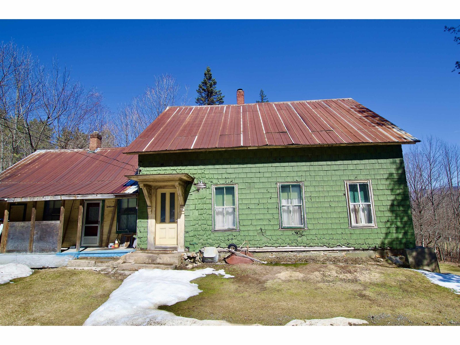 3267 Crossett Hill Road
