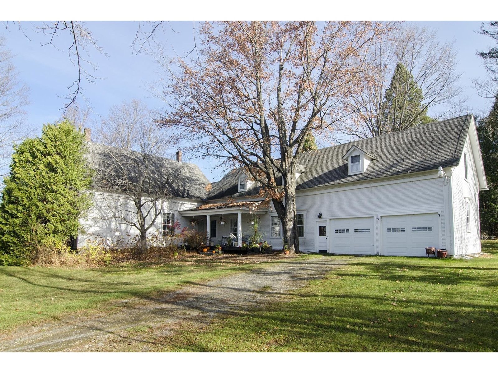 327 Dumas Road