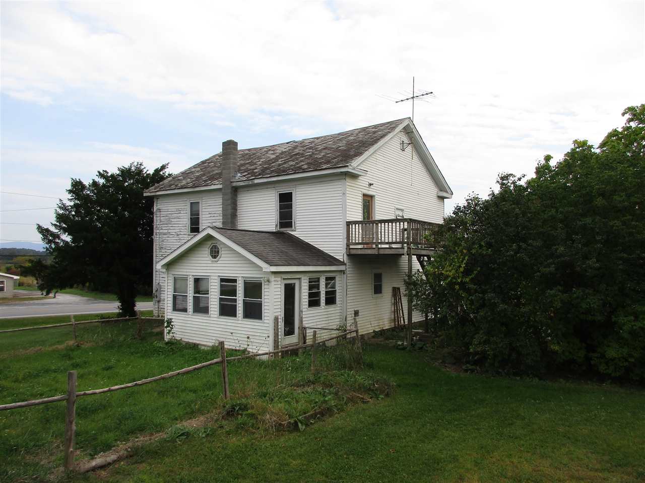 3274 Route 22A