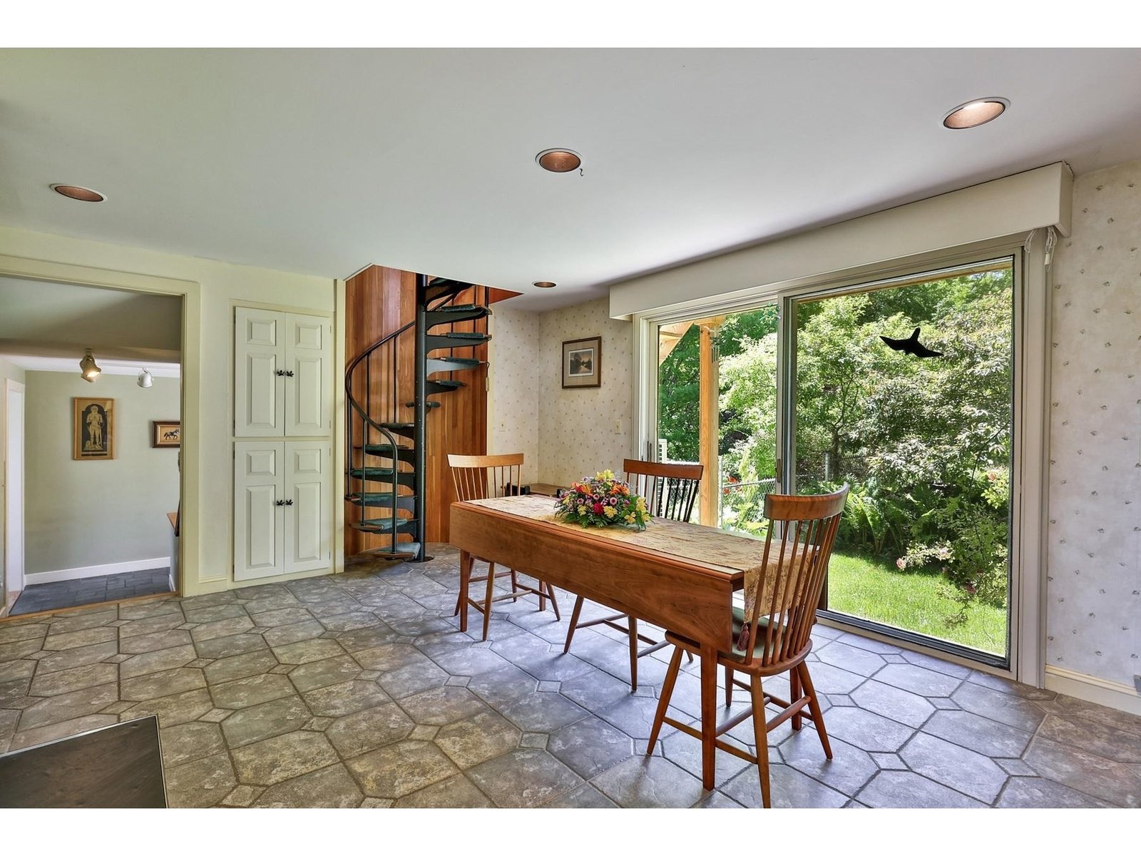 328 Gravelin Road