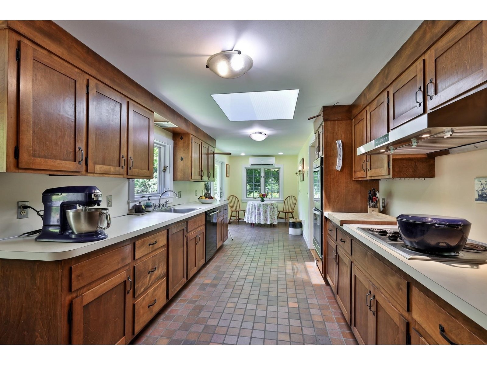 328 Gravelin Road