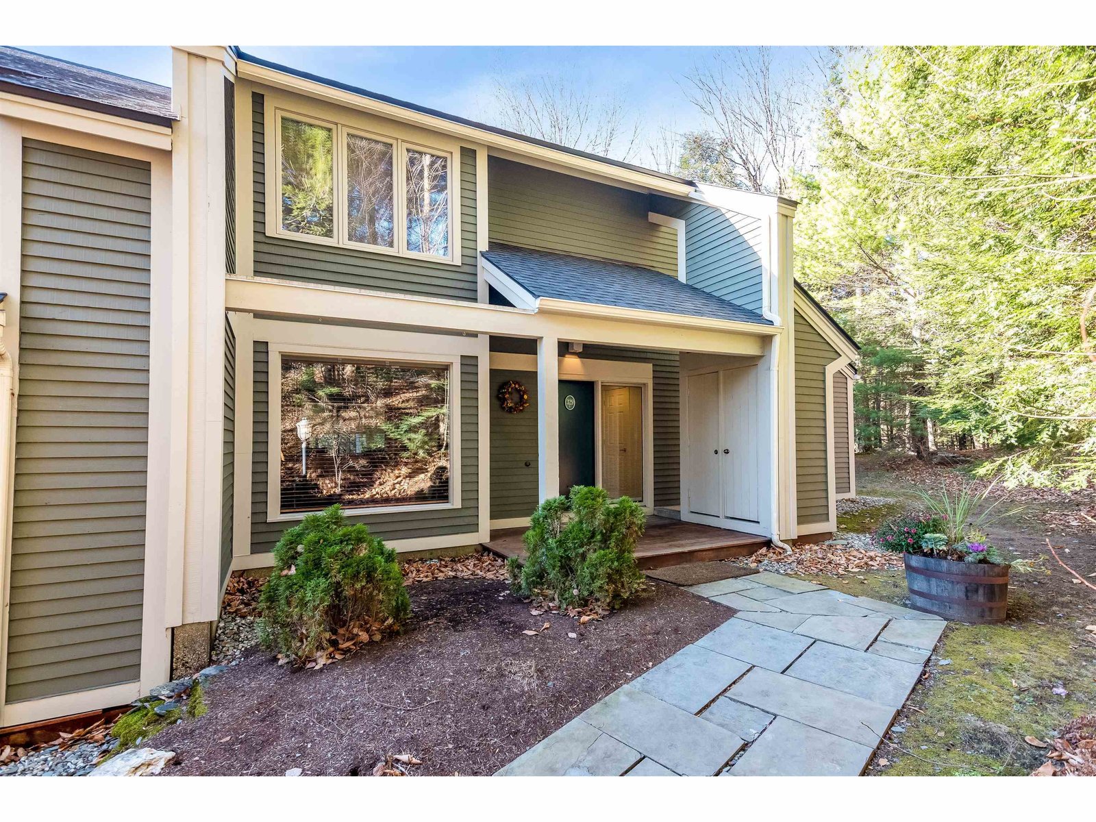 329 Topnotch Drive, Unit F (A-8)