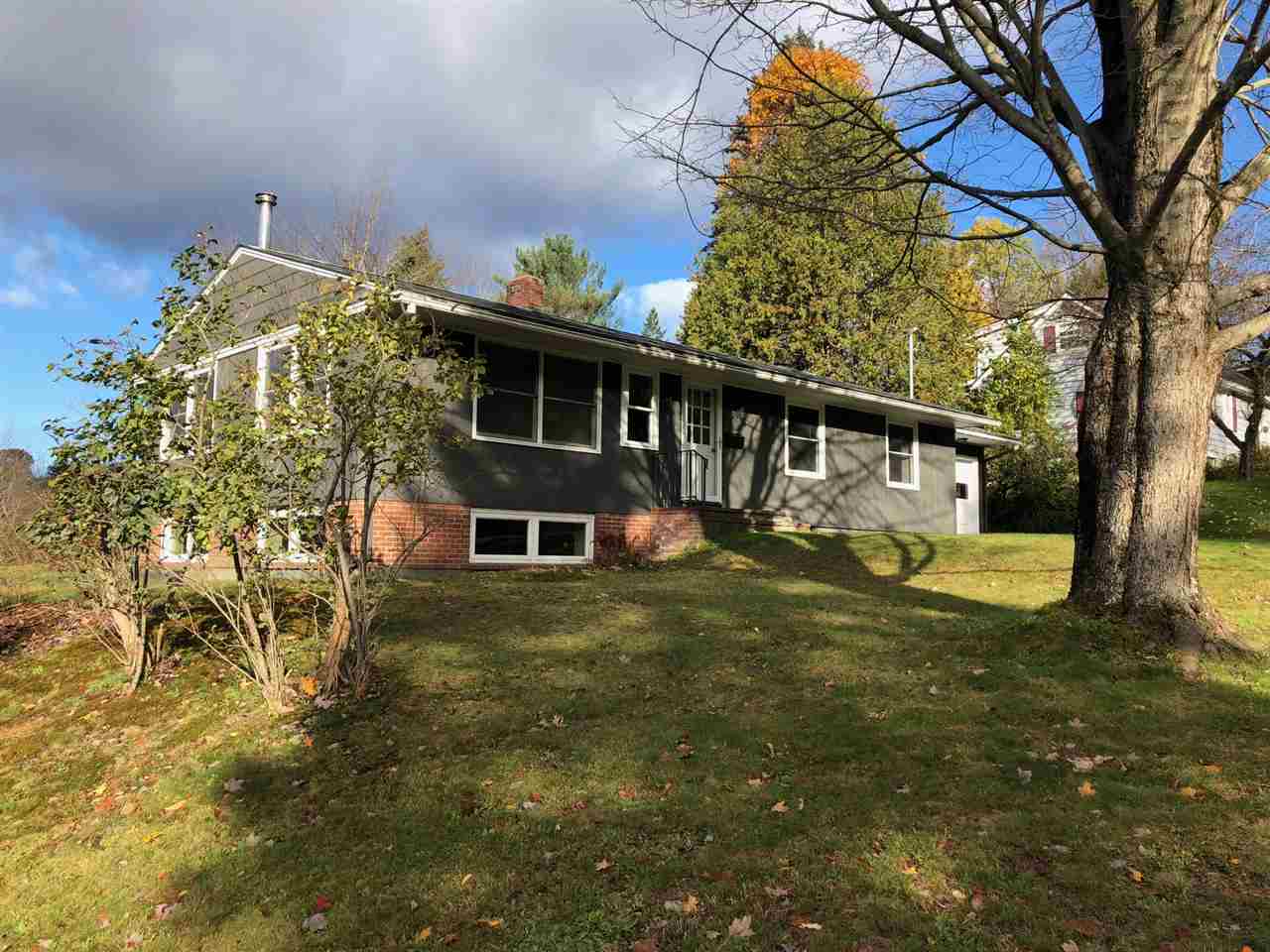 33 Deerfield Drive