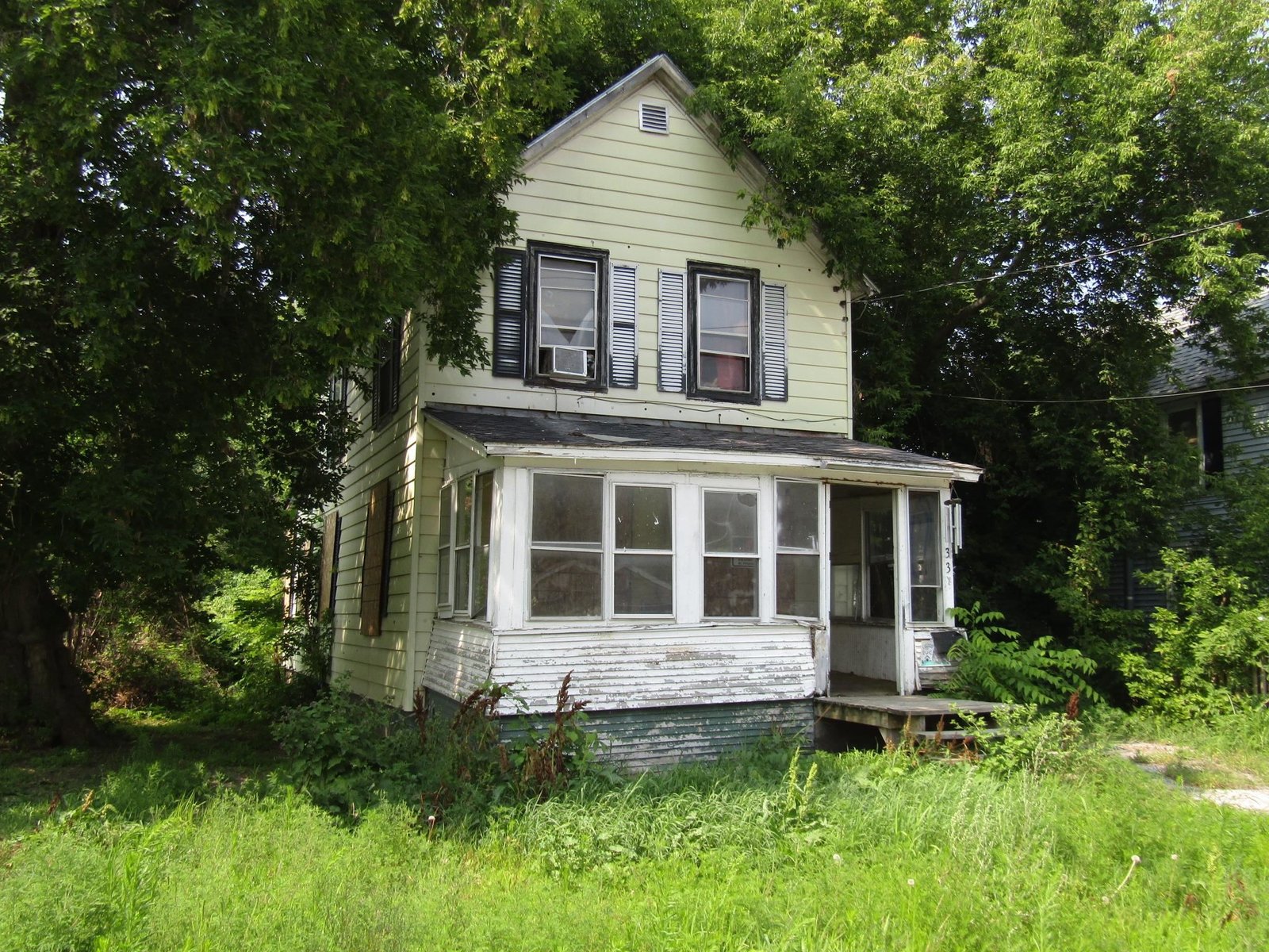 33 Fourth Street